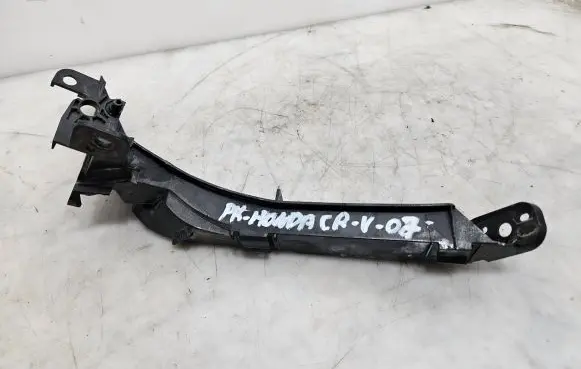 Honda CR-V Front bumper mounting bracket