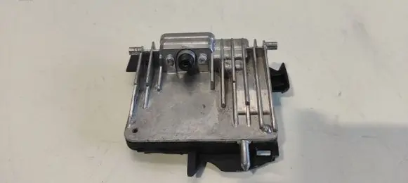 Windshield/windscreen camera