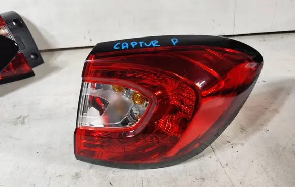 Rear/tail lights