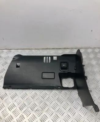 BMW 5 E60 E61 Dashboard lower bottom trim panel 7156230 14121810