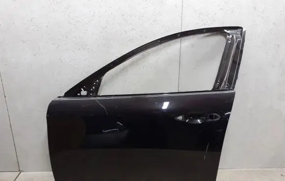 Alfa Romeo Giulietta Front door