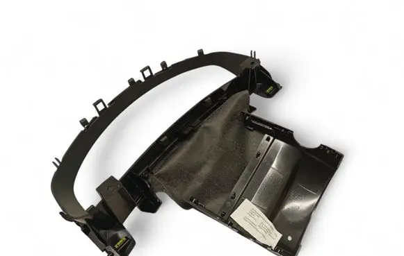 Volkswagen Touareg II Dashboard trim 7P1858349 7P6858565
