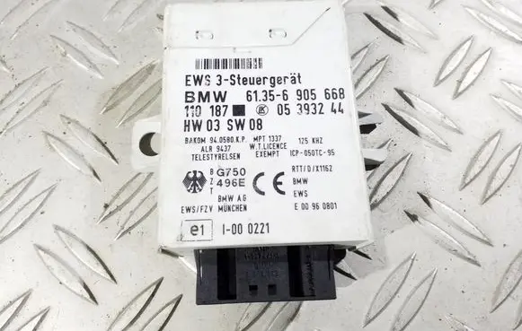 BMW 5 E39 Immobilizer control unit/module 61356905668 05393244 HW03SW08