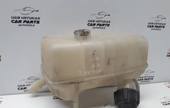 Renault Megane II Coolant expansion tank/reservoir 8200273157 00074100E