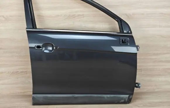 Chevrolet Captiva Front door DRZPPS256