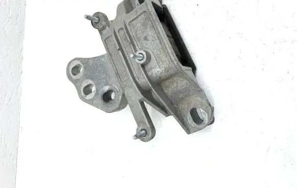 Ford Fiesta Engine mounting bracket L1BG7M121BB