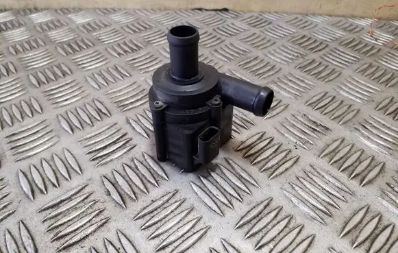 Volvo XC90 Electric auxiliary coolant/water pump 32222110 8888759988