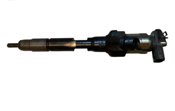 Mazda 6 Fuel injector R2AA13H50