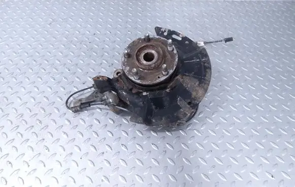 Hyundai i30 Front wheel hub 51715G4AA0 51755G4050