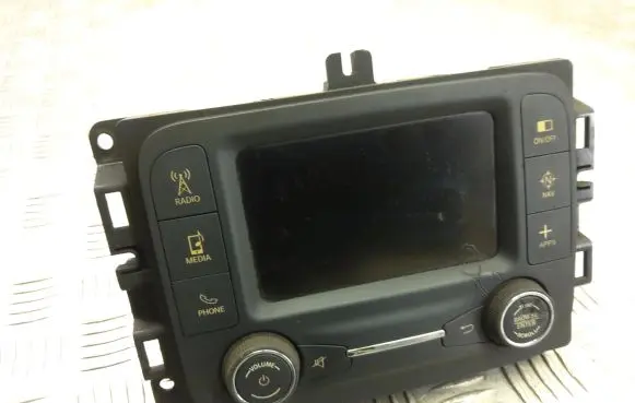 Jeep Renegade Screen/display/small screen 07356725050