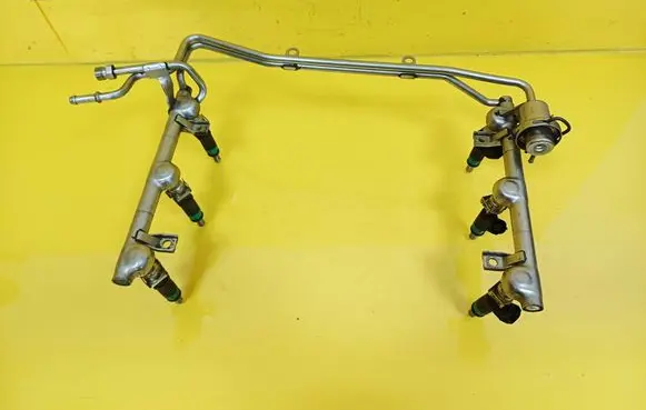Audi A4 S4 B6 8E 8H Fuel main line pipe 06C133551 06C133681J