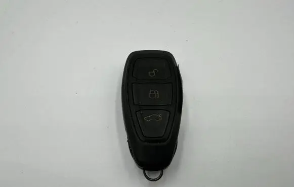 Ford Kuga I Ignition key/card 7S7T15K601EC