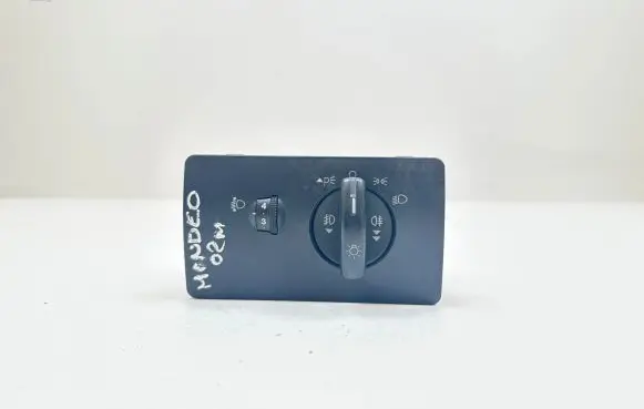Ford Mondeo Mk III Light switch 1S7T13A024GB 011126A 04052761