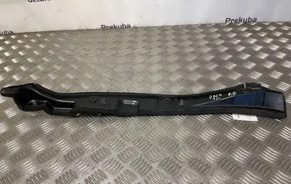Toyota RAV 4 (XA40) Fender end trim 5382742050