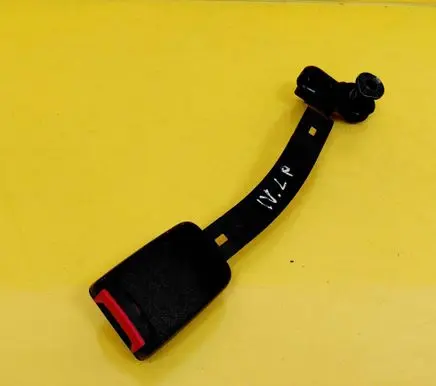 Volkswagen Golf IV Front seatbelt buckle 1J4858471