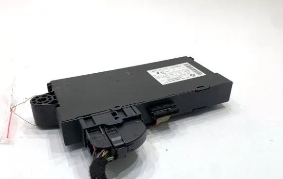 BMW 3 E90 E91 Central body control module 6943830
