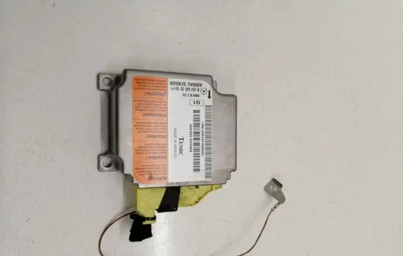 Mercedes-Benz ML W163 Airbag control unit/module A1635422918