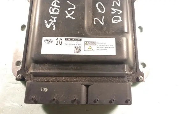 Subaru XV I Engine control unit/module 22611AU260 2757001001