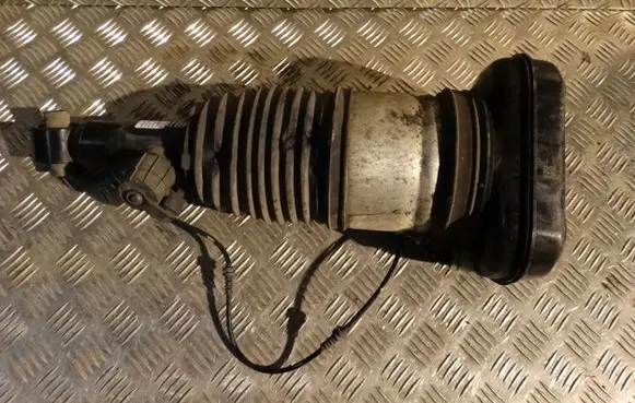 BMW X7 G07 Other under body part 
