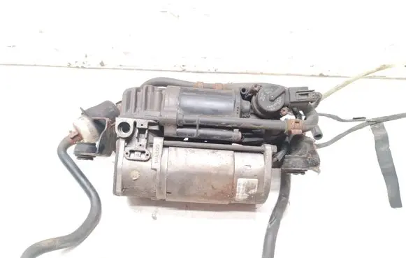 Mercedes-Benz E W212 Air suspension compressor A2123200404 ZGS004