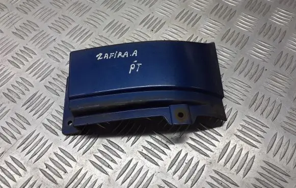 Opel Zafira A Rear/tail light trim molding 90580804