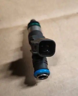 Chrysler Sebring (ST-22 - JR) Fuel injector 04591986AA