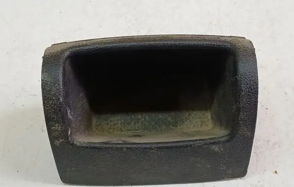 Skoda Octavia Mk2 (1Z) Car ashtray 