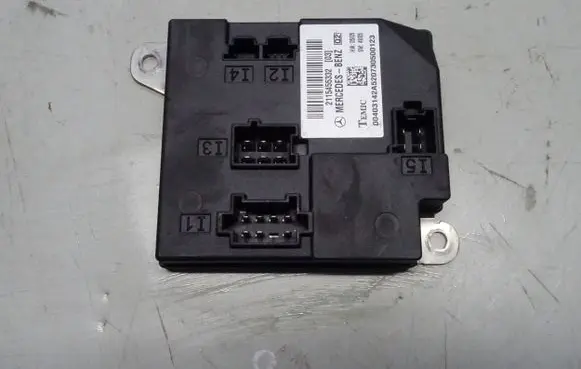 Mercedes-Benz CLS C219 Comfort/convenience module 2115455332