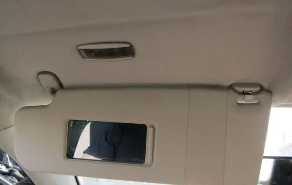 Volkswagen Polo IV 9N3 Sun visor 