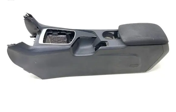 Peugeot 308 SW Center console
