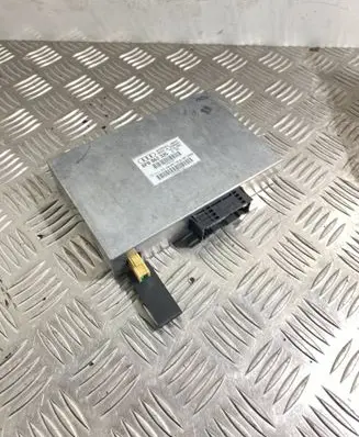 Audi A4 S4 B6 8E 8H Bluetooth control unit module 8P0862335