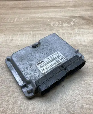 Opel Astra G Engine control unit/module ECU 24417167 0281010267