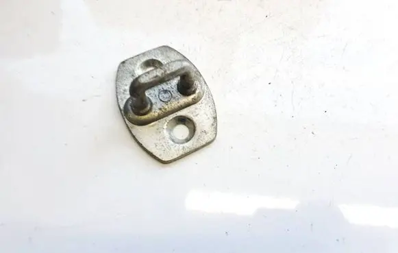 Toyota Avensis T250 Rear door lock loop/hook striker