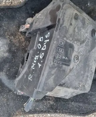 Renault Megane II Fuse box set