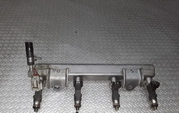 Nissan Note (E11) Fuel injectors set 0280158013
