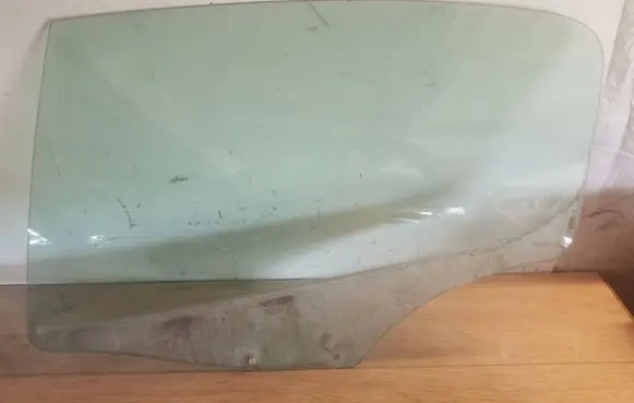 Peugeot 407 Rear door window glass 43R000262