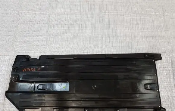Suzuki Vitara (LY) Center/middle under tray cover 7281361MO