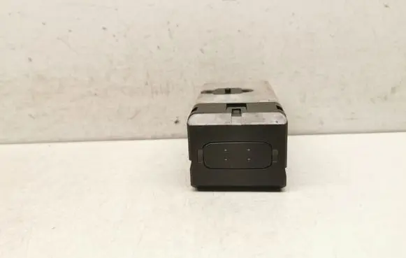 Toyota Corolla Verso AR10 Ignition lock
