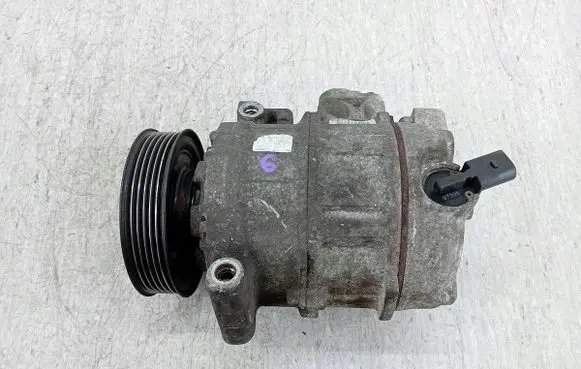 Volkswagen Golf V Air conditioning (A/C) compressor (pump)