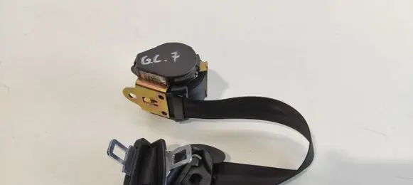 Volkswagen Touran I Third row seat belt 