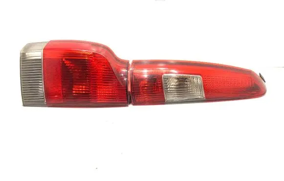 Volvo V70 Rear/tail lights 9154497