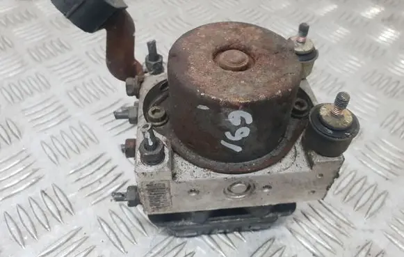 Toyota Yaris ABS Pump 8954152110 4451052220