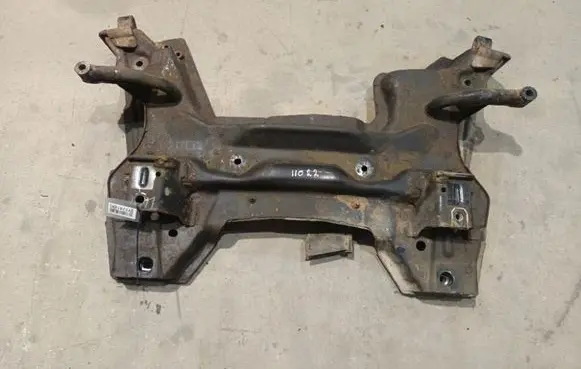 Peugeot 207 Front subframe 
