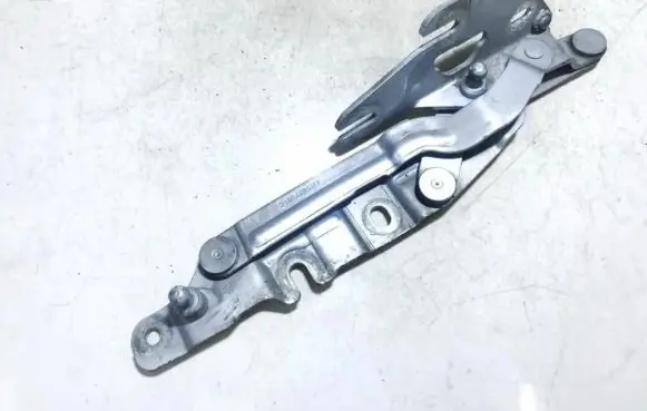 Audi A6 S6 C5 4B Tailgate/trunk/boot hinge 4b5827801c