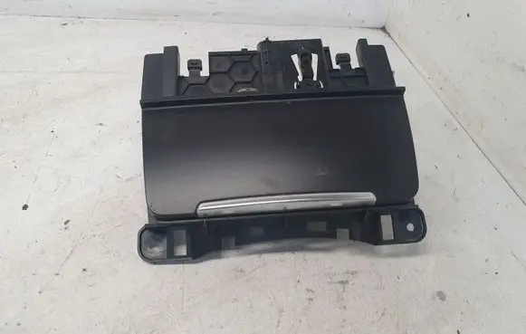 Audi A4 S4 B8 8K Car ashtray 8K0857965
