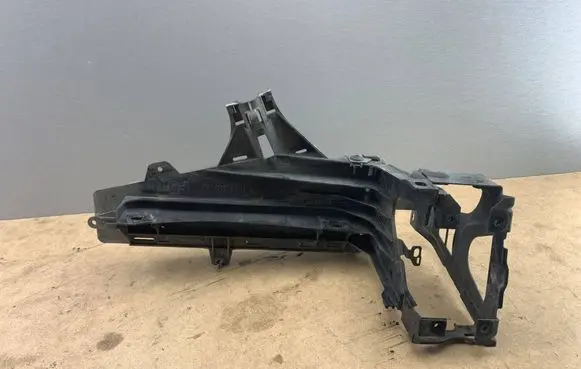 BMW 7 F01 F02 F03 F04 Headlight/headlamp mounting bracket 7184159 51647184159