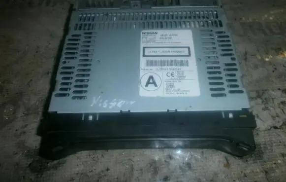 Nissan Primera Radio/CD/DVD/GPS head unit 28185av700