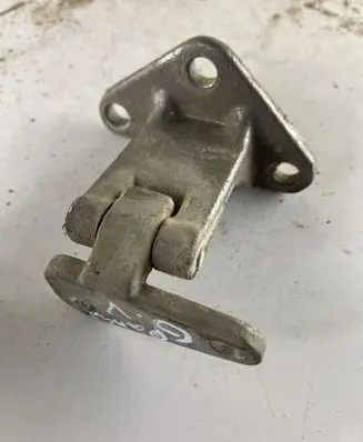 Opel Frontera B Tailgate/trunk/boot hinge