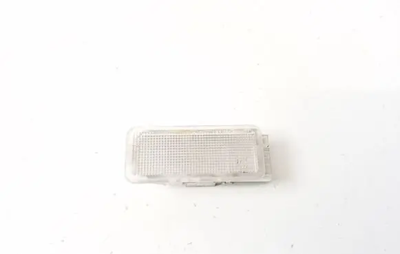 Peugeot 208 I Number plate light 