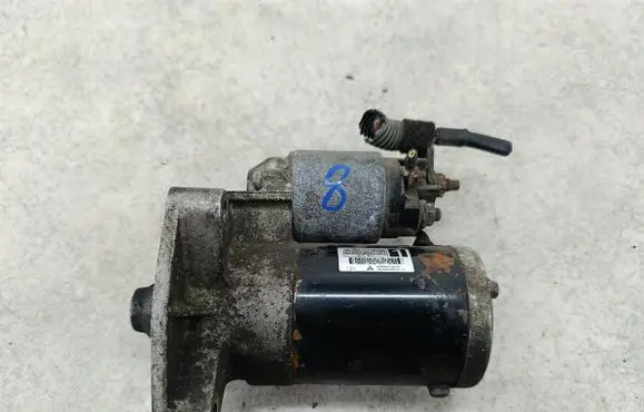 Peugeot 207 Starter motor 9656317780